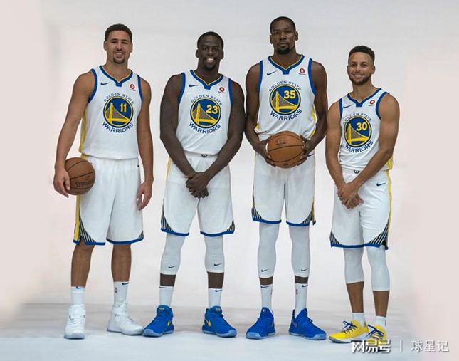 牵动球迷心 牵动球迷心